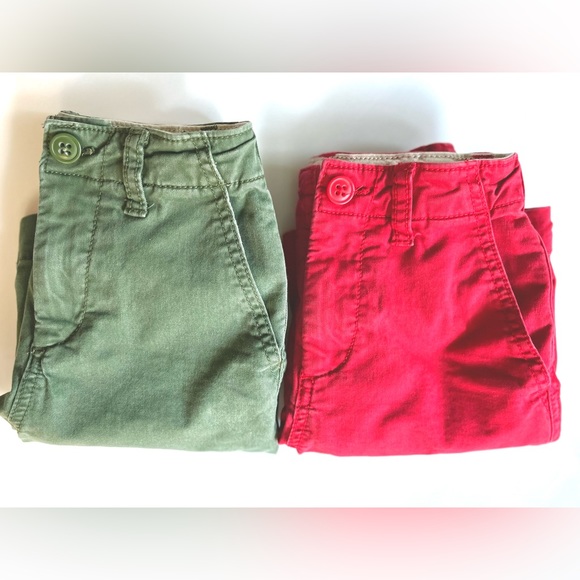 GAP SHORTS—2 PAIR—SIZE 6–CLEAN—UNISEX SHORTS—ADJUSTABLE WAIST—ADORABLE— - Picture 12 of 13